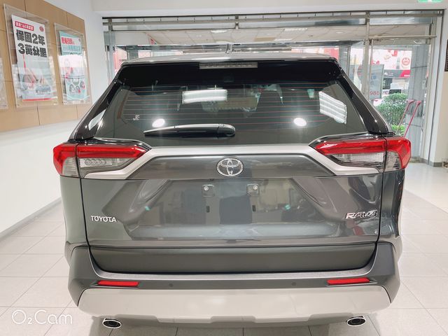 RAV4 2.0  第6張相片