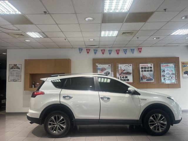 RAV4 2.5 HV  第4張相片