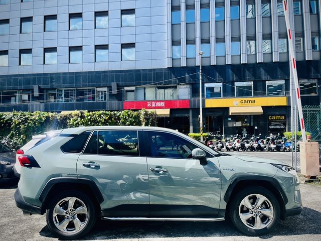 RAV4 2.5 HV  第4張相片