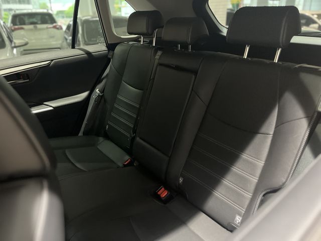 RAV4 2.5 HV  第8張相片