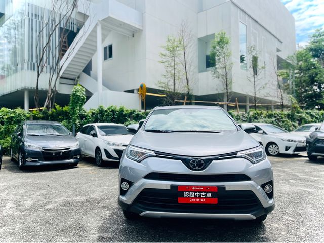 RAV4 2.0  第2張相片