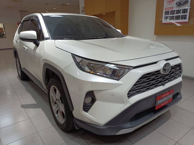 RAV4 2.0  第3張相片