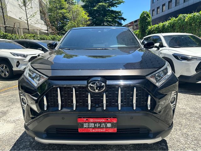 RAV4 2.0  第2張相片