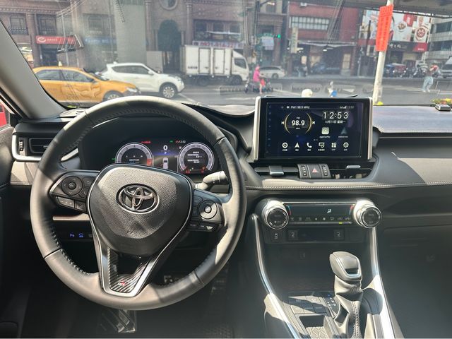 RAV4 2.0  第10張相片
