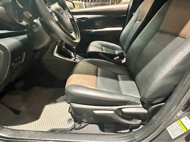 YARIS 1.5  第8張相片