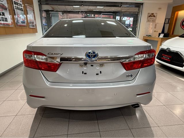 CAMRY 2.5 HV  第6張相片