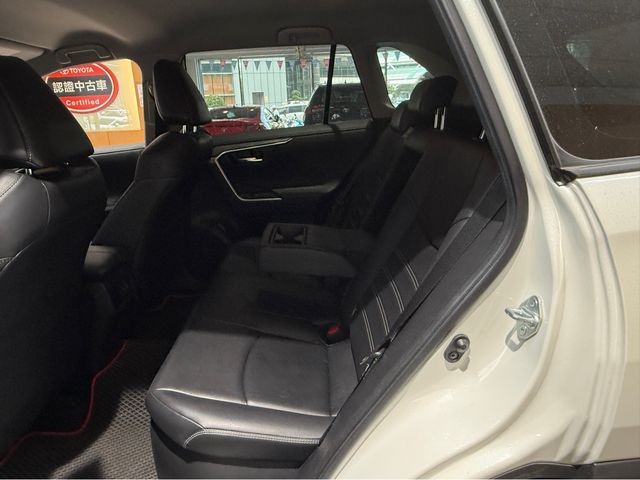 RAV4 2.5 HV  第7張相片