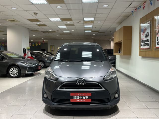 SIENTA 1.8  第2張相片