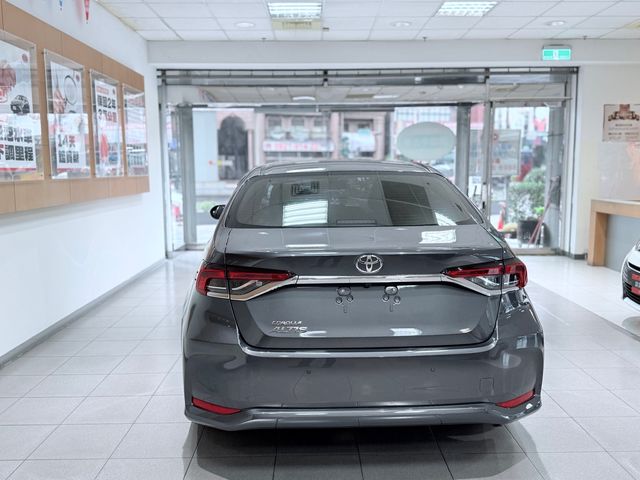 ALTIS 1.8  第6張相片