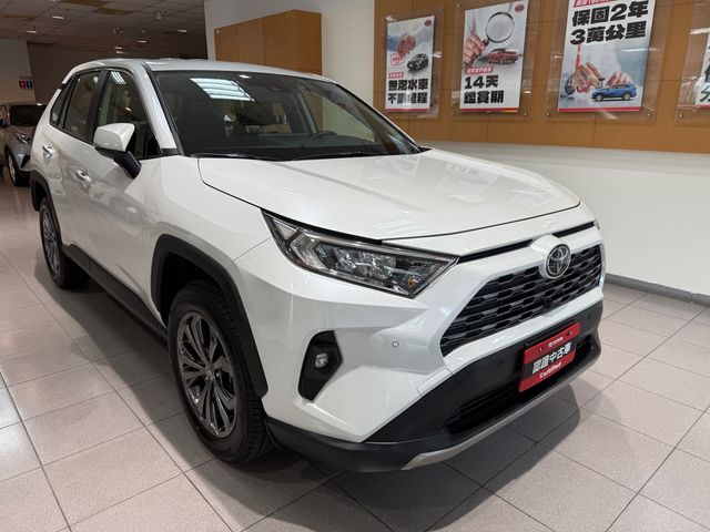RAV4 2.0  第3張相片