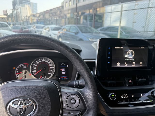 ALTIS 1.8  第7張相片