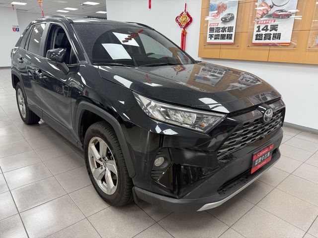 RAV4 2.0  第3張相片