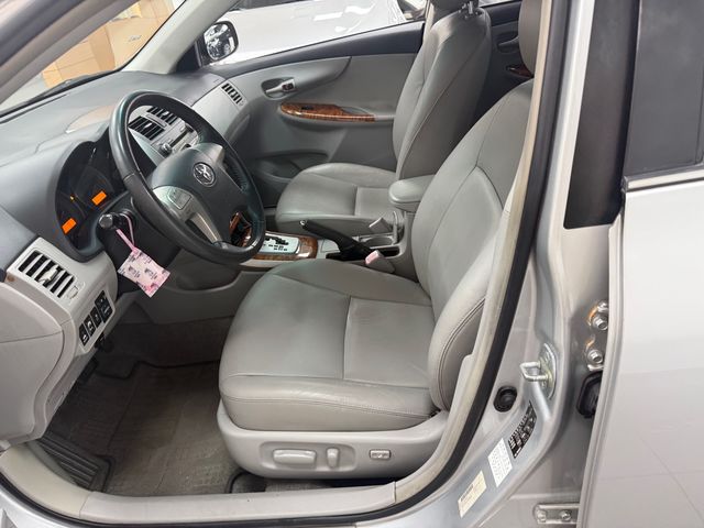 ALTIS 1.8  第8張相片