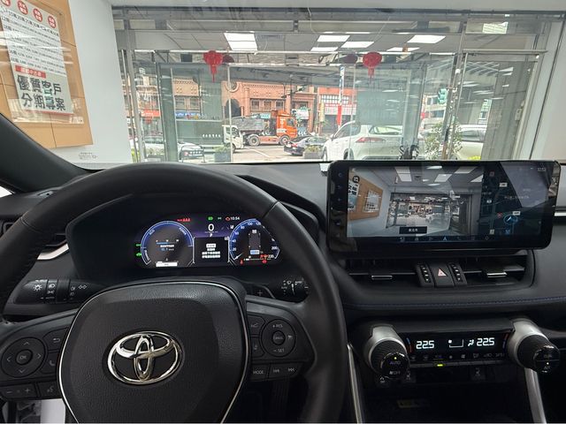 RAV4 2.5 HV  第9張相片