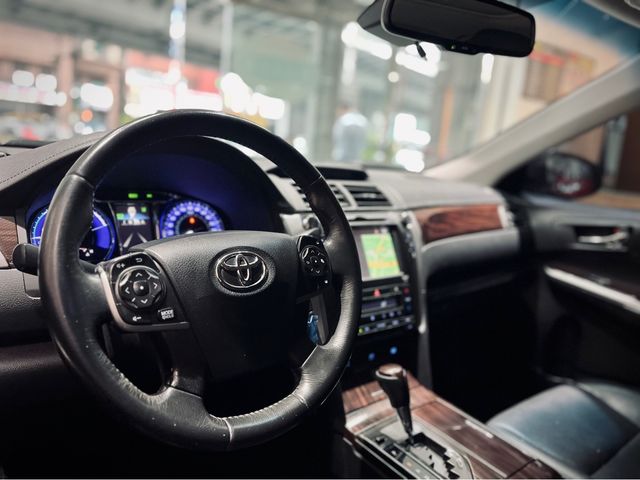 CAMRY 2.5 HV  第7張相片