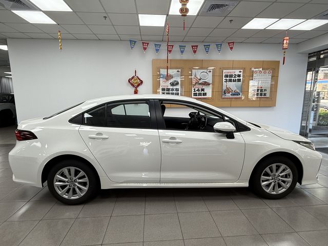 ALTIS 1.8  第4張相片