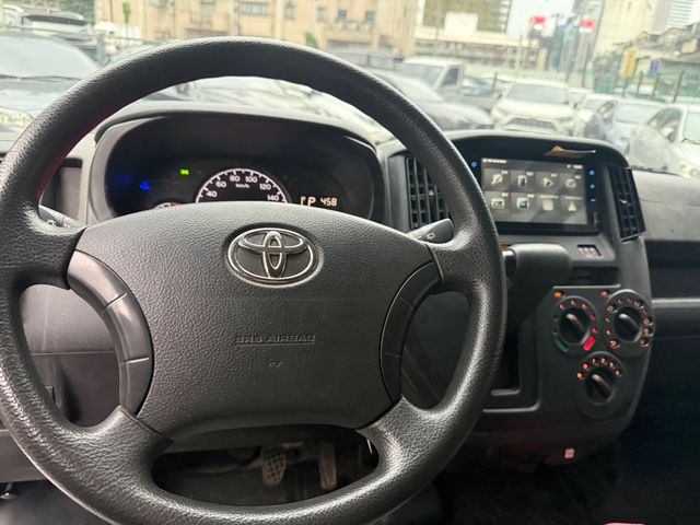 TOWN ACE VAN 5人  第9張相片