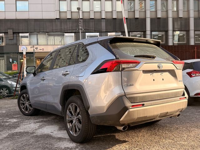 RAV4 2.0  第6張相片