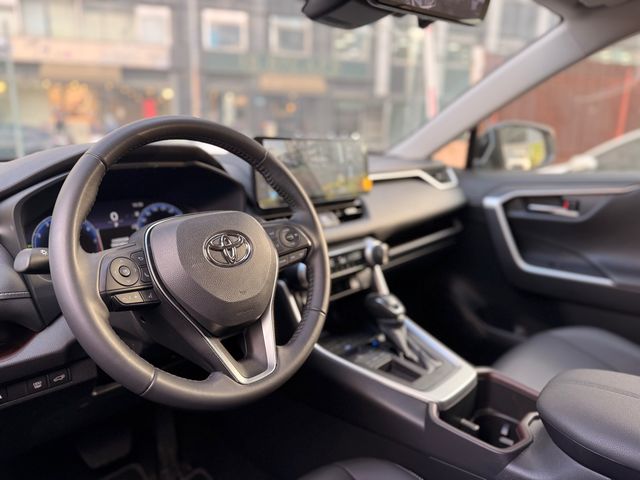 RAV4 2.0  第7張相片