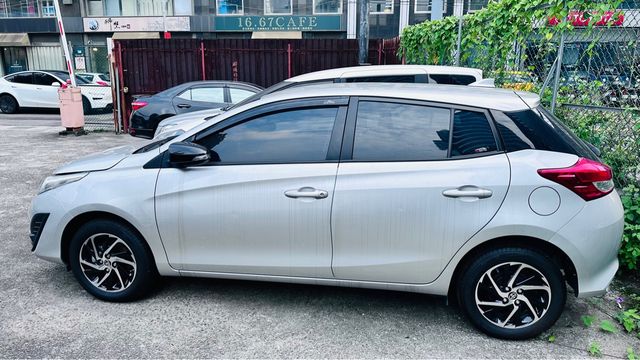 YARIS 1.5  第4張相片