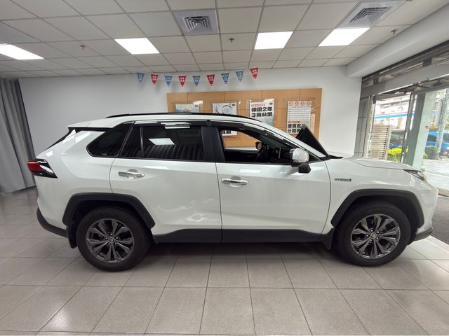 RAV4 2.5 HV  第4張相片