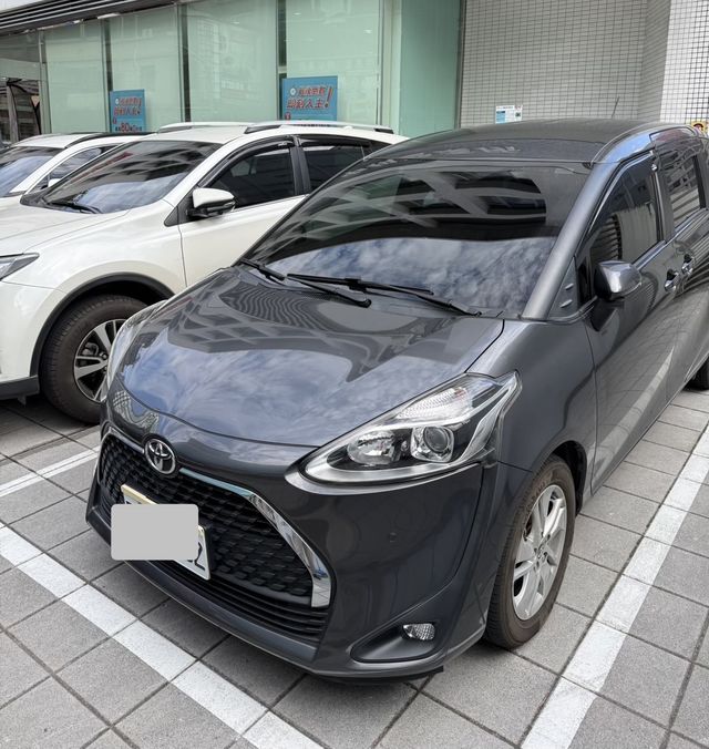 SIENTA 1.8  第1張相片
