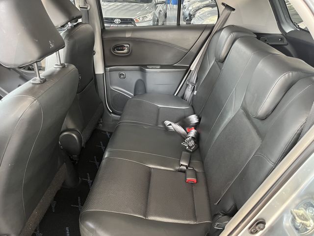 YARIS 1.5  第10張相片