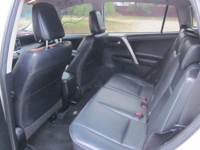 RAV4 2.0  第10張相片