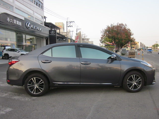 ALTIS 1.8  第4張相片