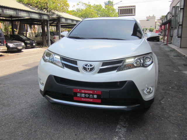 RAV4 2.0  第2張相片