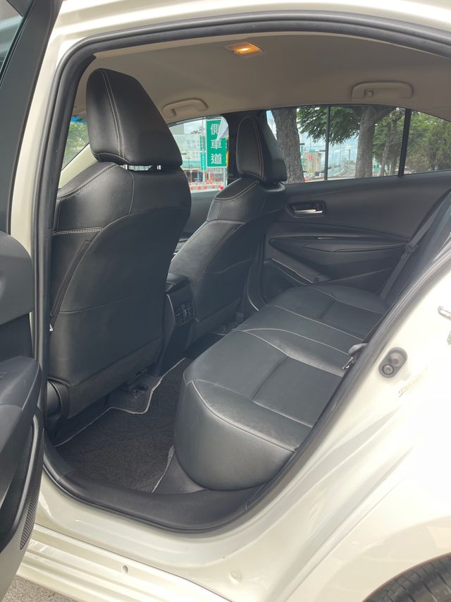 ALTIS 1.8  第8張相片