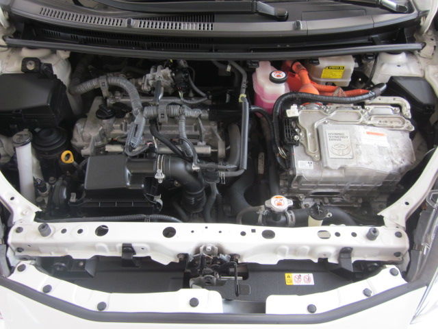 PRIUS C 1.5  第10張相片