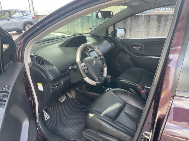 YARIS 1.5  第7張相片
