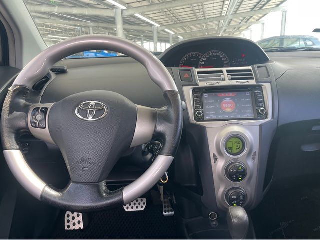 YARIS 1.5  第9張相片