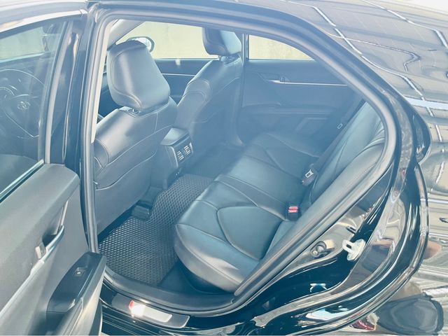 CAMRY 2.5 HV  第8張相片