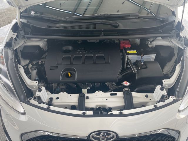 SIENTA 1.8  第10張相片