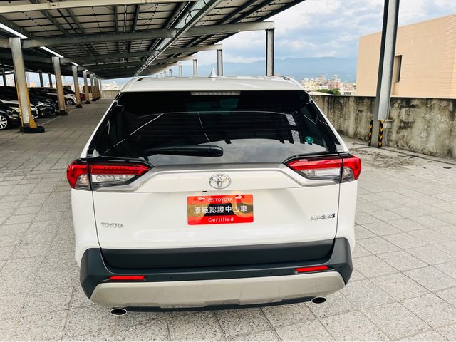 RAV4 2.0  第6張相片