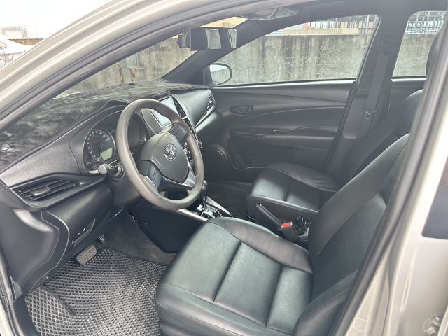 YARIS 1.5  第7張相片