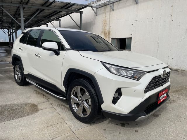 RAV4 2.0  第6張相片