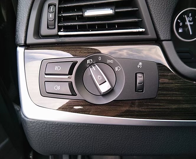 總代理/渦輪/頂級/配備齊全/停車環景輔助/可協助全額貸  第12張相片