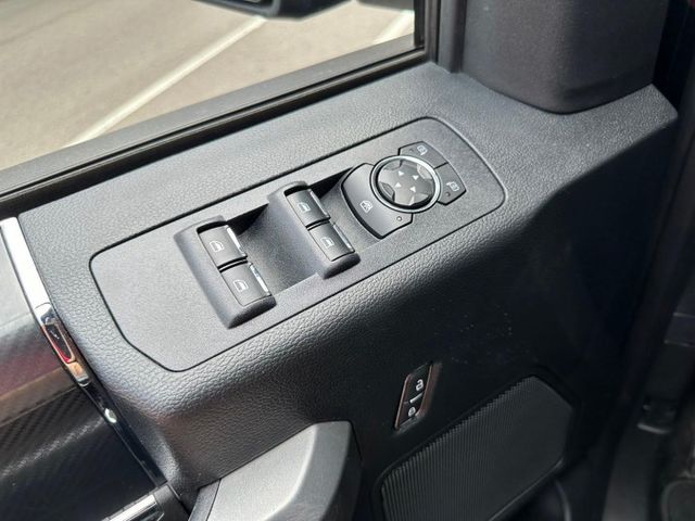 貨卡霸主F-150猛禽/四傳/渦輪/天窗/電動椅/倒車顯影/定速/方向盤快控/循跡防滑/陡坡輔助/後座出風口  第15張相片