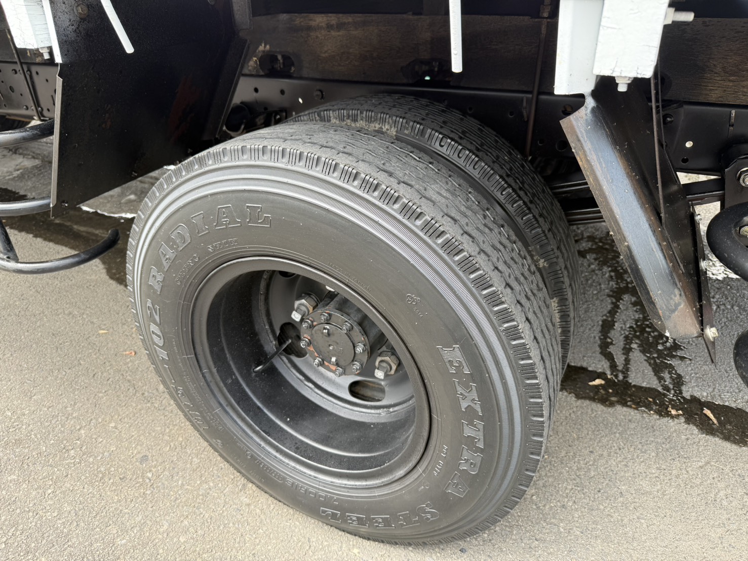 一手車/超稀有低里程數/6噸14尺半車斗/耐操好開的發財車/可全額貸/低月付  第8張相片