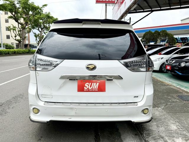 SIENNA 進口大型休旅車7+1座位/電動側滑門/天窗/三區恆溫空調/中央吸頂式液晶螢幕/電動座椅!可全額貸  第20張相片