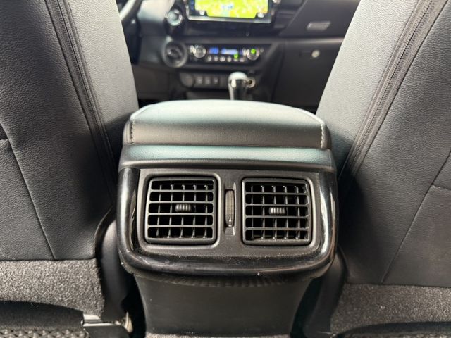 4WD/環景系統/免鑰匙系統/ACC/定速/車道偏離系統/AT胎/加裝置放架車身舉高211公分  第9張相片