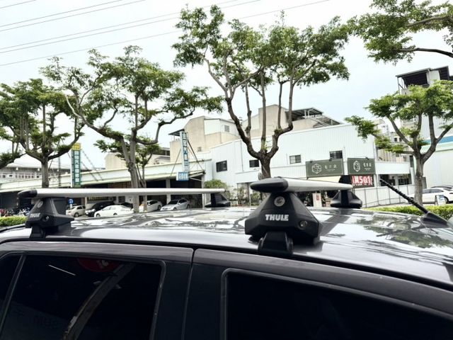 4WD/環景系統/免鑰匙系統/ACC/定速/車道偏離系統/AT胎/加裝置放架車身舉高211公分  第16張相片