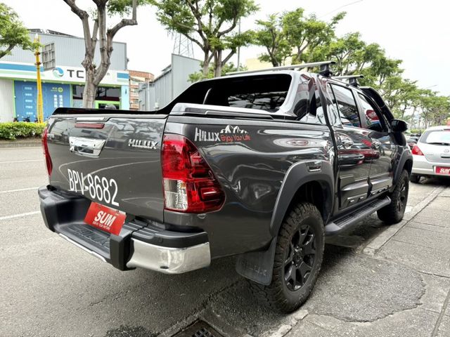 4WD/環景系統/免鑰匙系統/ACC/定速/車道偏離系統/AT胎/加裝置放架車身舉高211公分  第20張相片
