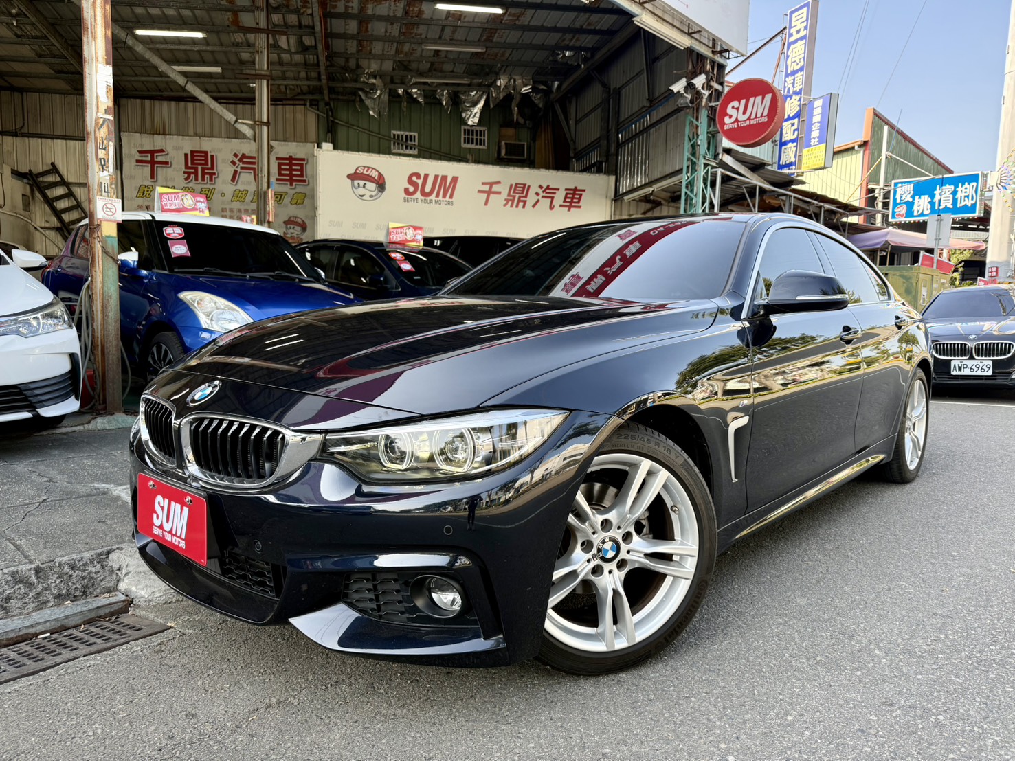 安全駕駛輔助系統/免鑰匙啟動/倒車影像/電動後尾門/M款空力套件/盲點偵測系統/雙前座跑車電動座椅含記憶模式  第1張相片