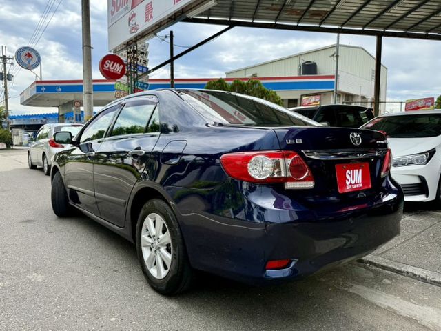 經濟實惠優質代步車~通勤最佳選擇!恆溫空調~中控螢幕~衛星導航~定速巡航! 可全額貸~  第14張相片