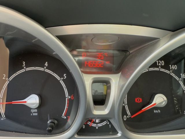 經濟實惠優質代步車~里程保證/實車實價/可全額貸  第10張相片