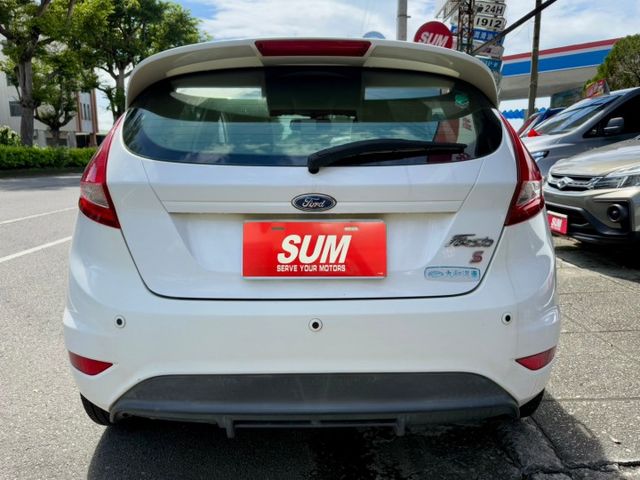 經濟實惠優質代步車~里程保證/實車實價/可全額貸  第13張相片